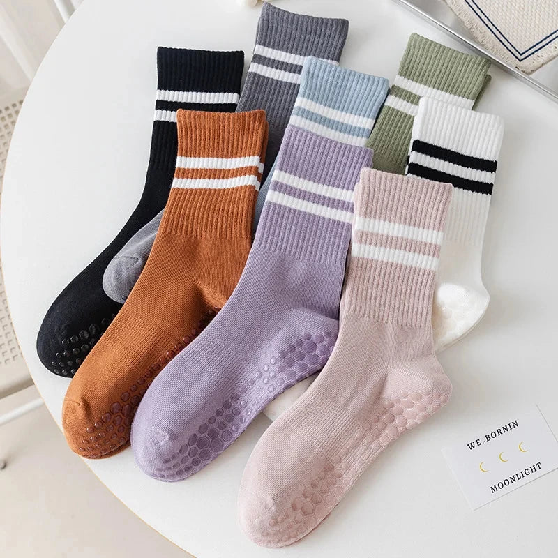 4Pairs Women Anti-Skid Yoga Socks Grips Cotton Mid-Tube Bottom Breathable Fitness Dance Barre Workout Pilates Socks 8 Colors